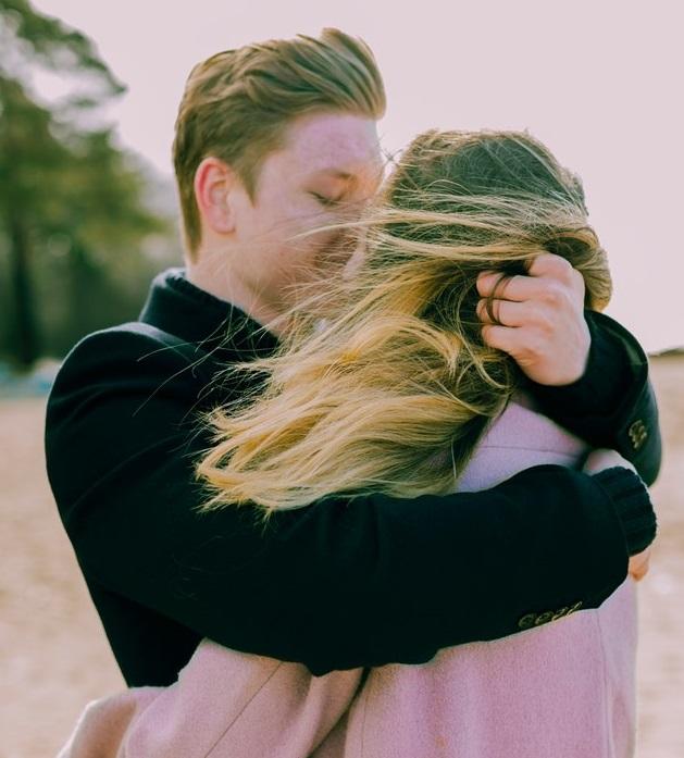 Warning Signs of Unhealthy Teenage Relationships - Tween to Teen