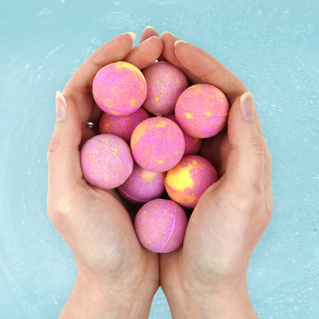 Thistle Flamingo Poop Bath Bombs Gift Republic